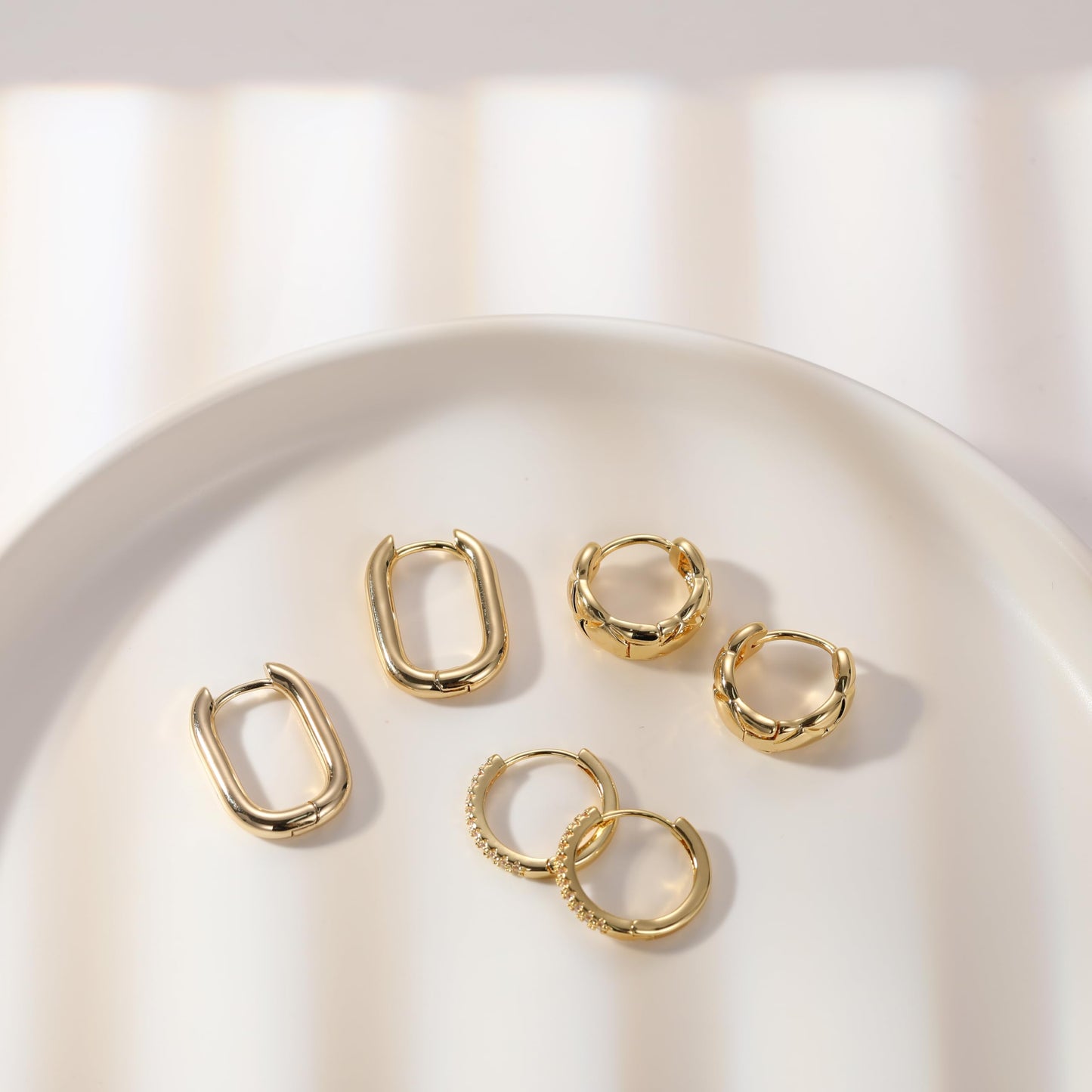 MIDEEO Gold/Sliver Chunky Hoop Earrings Set, 14K Gold Plated Twisted Huggie Hoop Earring